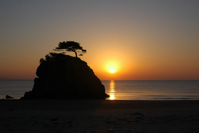稲佐の浜に沈む夕日